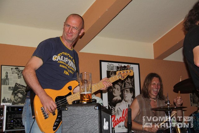 KLUB_K_06_2010_02