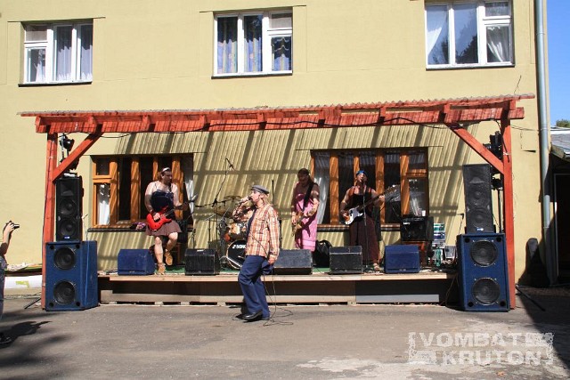 ZAPY_08_2010_06